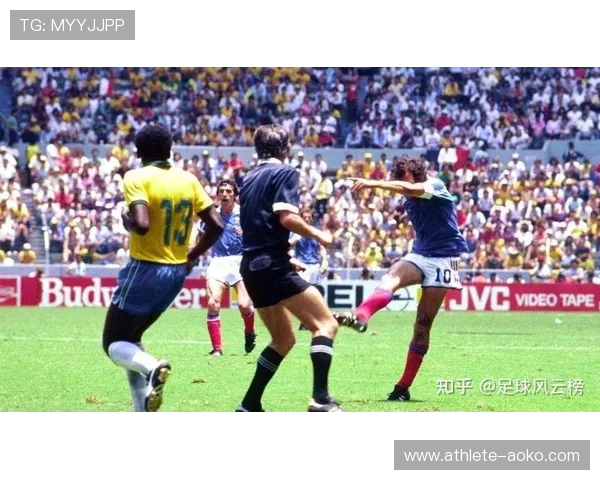 世界杯足球风云球星荣耀与传奇事迹的精彩回顾